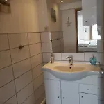 Susan's Ole Schoolhus *