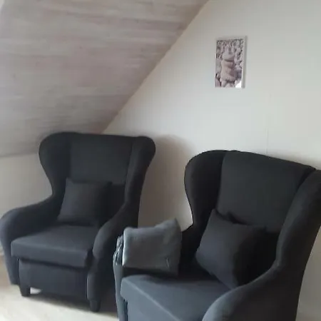 Susan's Ole Schoolhus Апартаменты