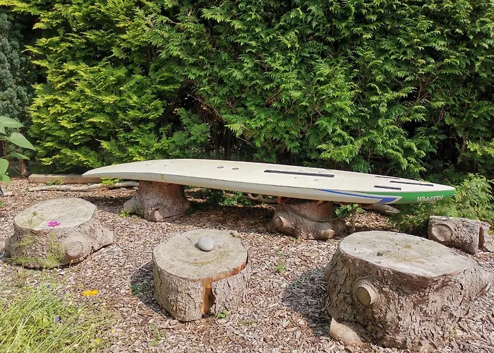 Susan's Ole Schoolhus *