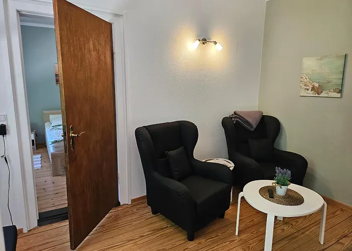 Susan's Ole Schoolhus