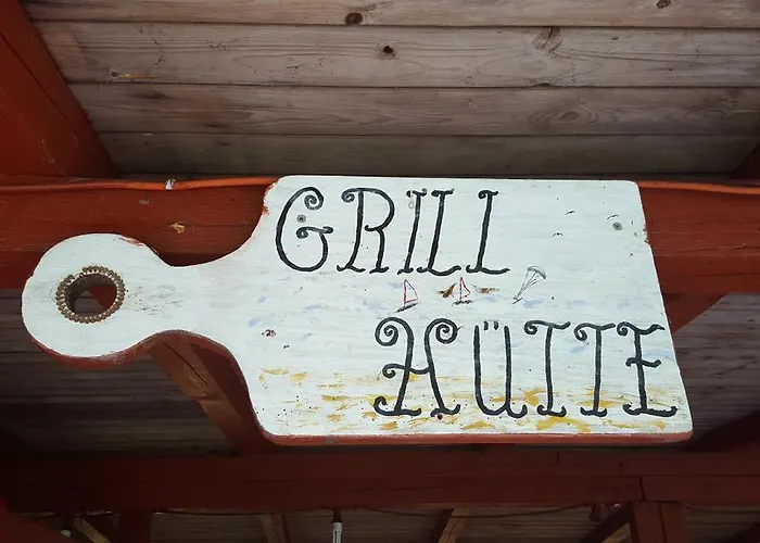 Susan's Ole Schoolhus *